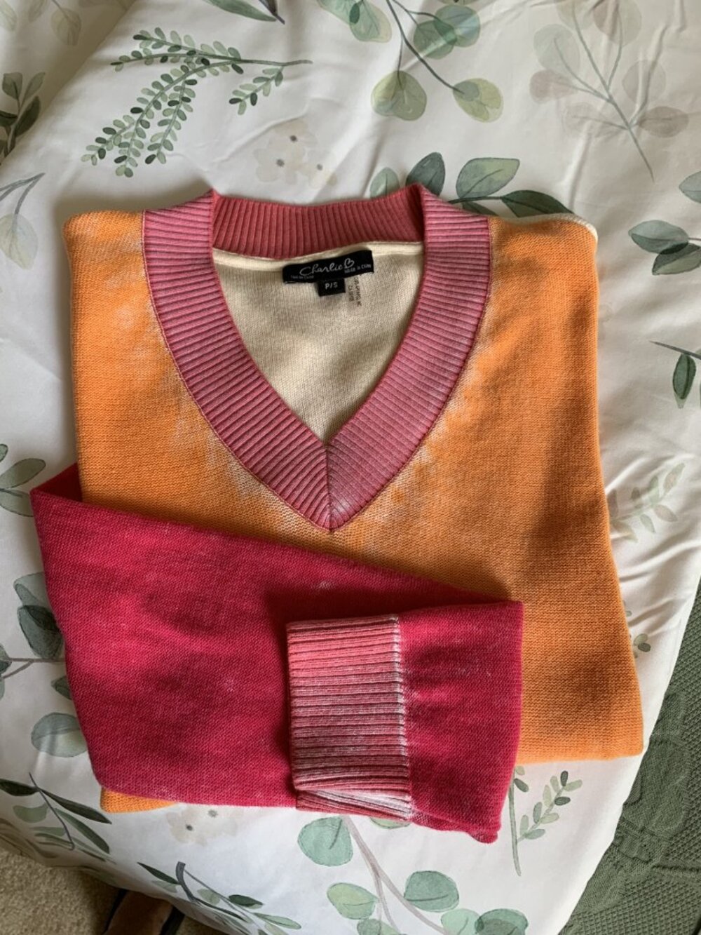 Charlie B Color Block Distressed V-neck Sweater Small